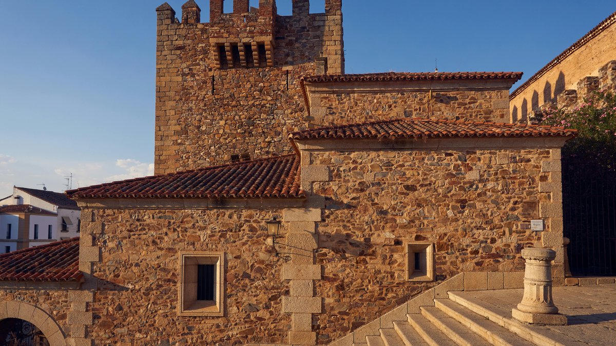 Vista panoramica del casco antico di Cáceres, patrimonio UNESCO dell'Estremadura