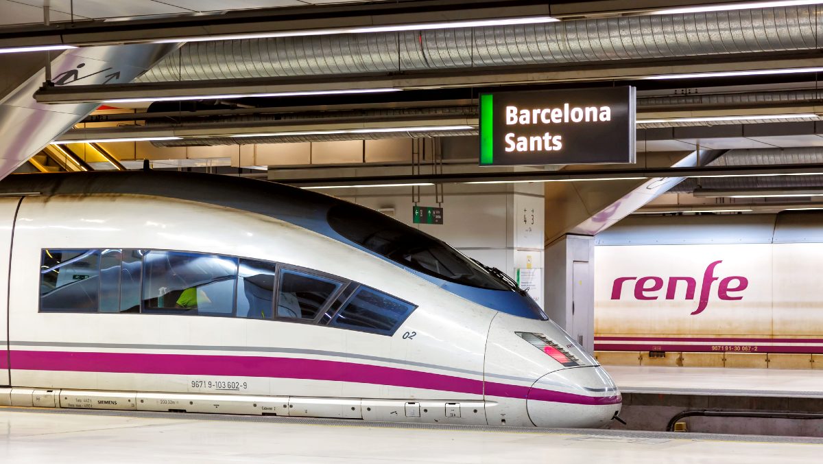 Come muoversi in Spagna treni AVE Renfe trasporti